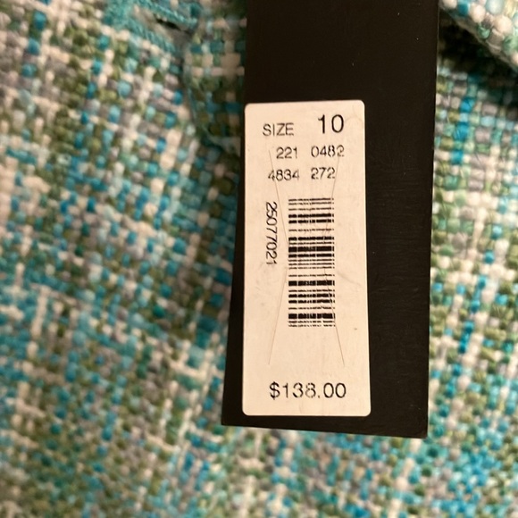 New with Tags! The Limited jacket crop tweed size 10 - Picture 4 of 4